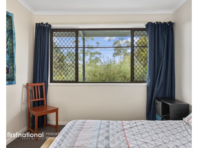 2/9 Browns Road, Kingston TAS 7050