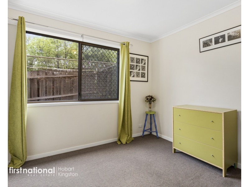 2/9 Browns Road, Kingston TAS 7050