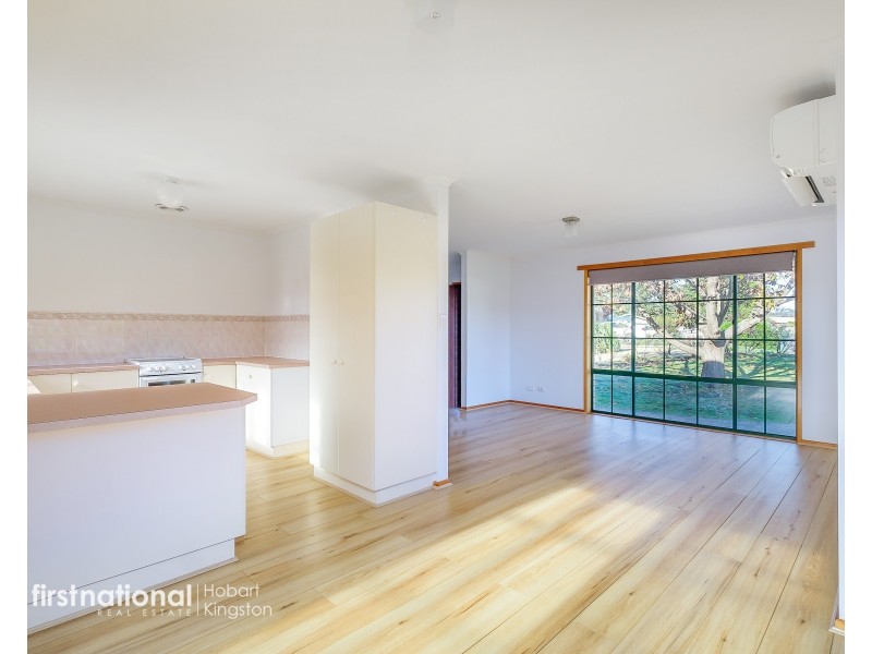 11 Carrington Drive, Margate TAS 7054