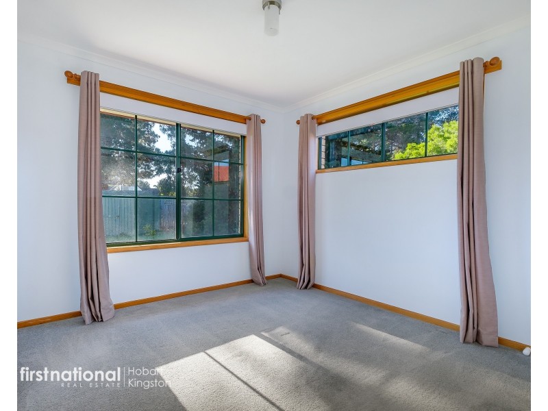 11 Carrington Drive, Margate TAS 7054