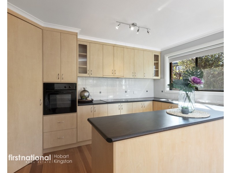 36 Freesia Crescent, Kingston TAS 7050