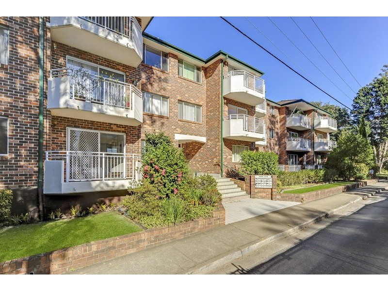 1/11 Park Ave, Waitara NSW 2077