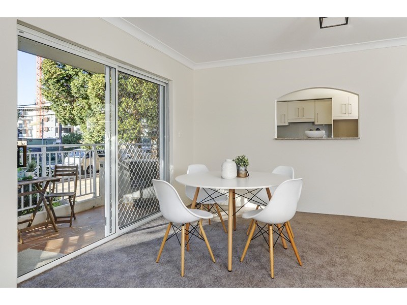 1/11 Park Ave, Waitara NSW 2077