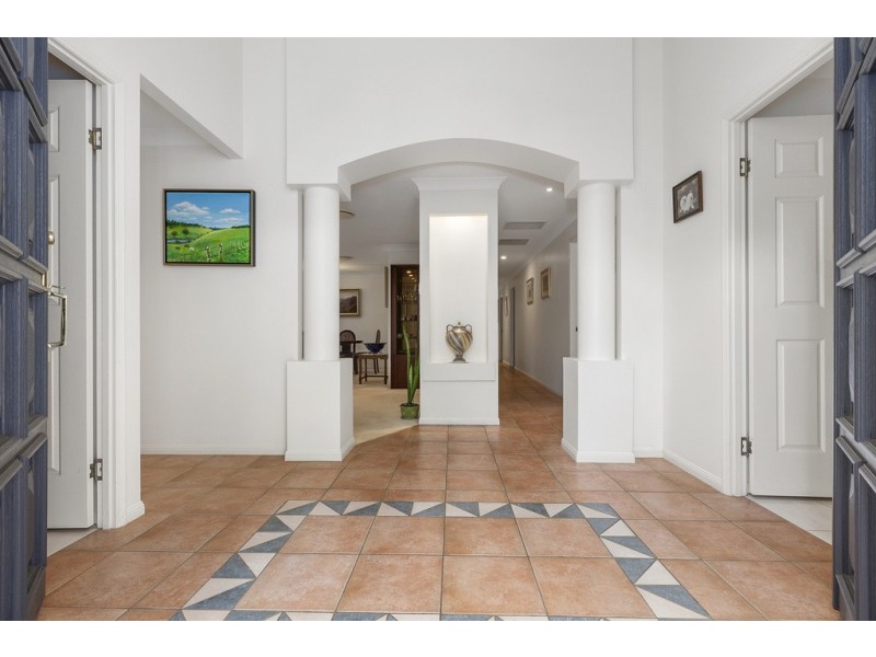 22 ROYAL DRIVE, Buderim QLD 4556