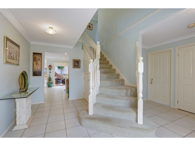 12 Streamdale Grove, Warriewood NSW 2102