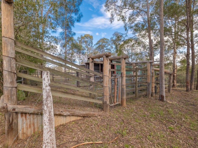 874 McIntosh Creek Road, Calico Creek QLD 4570
