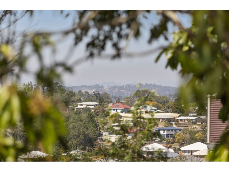 42 Bath Terrace, Gympie QLD 4570