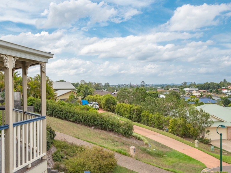 3 Oxley Court, Southside QLD 4570