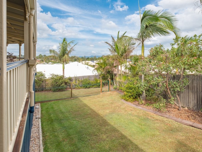 3 Oxley Court, Southside QLD 4570