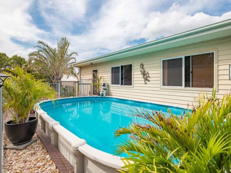 3 Oxley Court, Southside QLD 4570