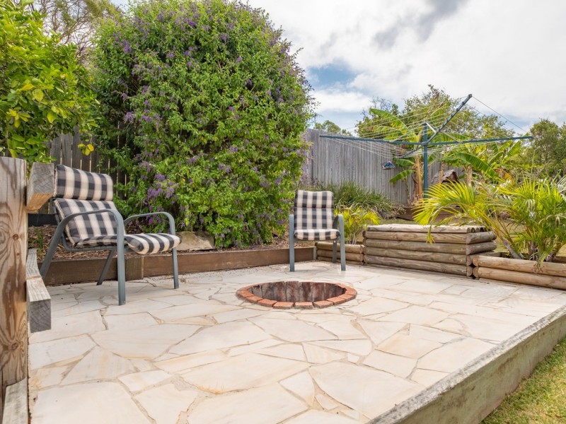 3 Oxley Court, Southside QLD 4570