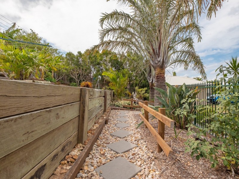 3 Oxley Court, Southside QLD 4570