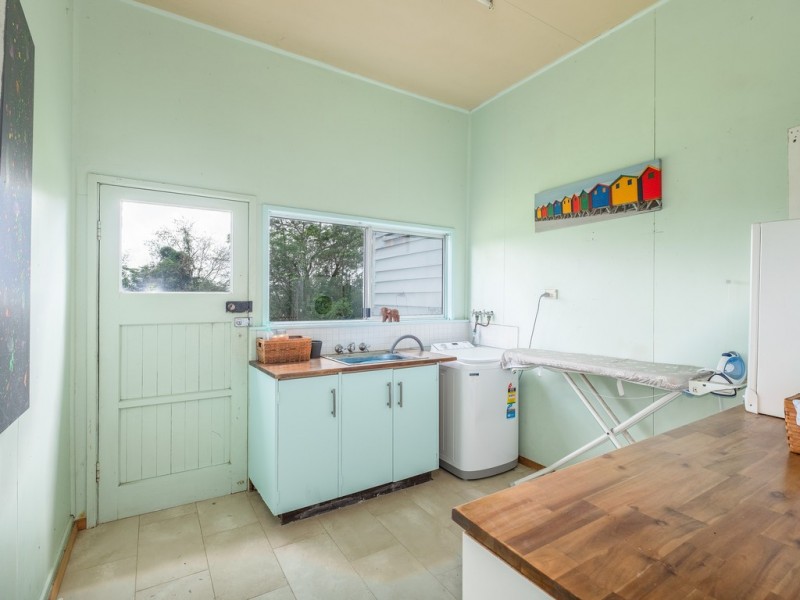 41 Watson Road, Southside QLD 4570