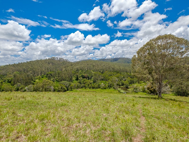 1386 Sandy Creek Road, Downsfield QLD 4570