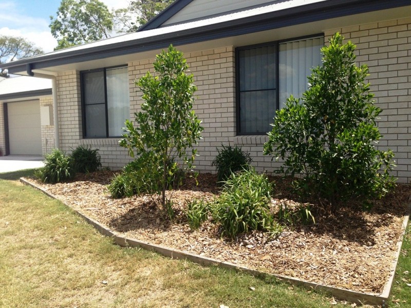 1/8 Wisteria Lane, Southside QLD 4570