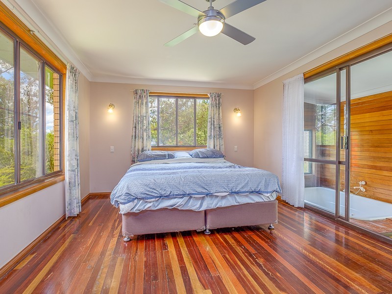 99 Sunshine Road, Wolvi QLD 4570