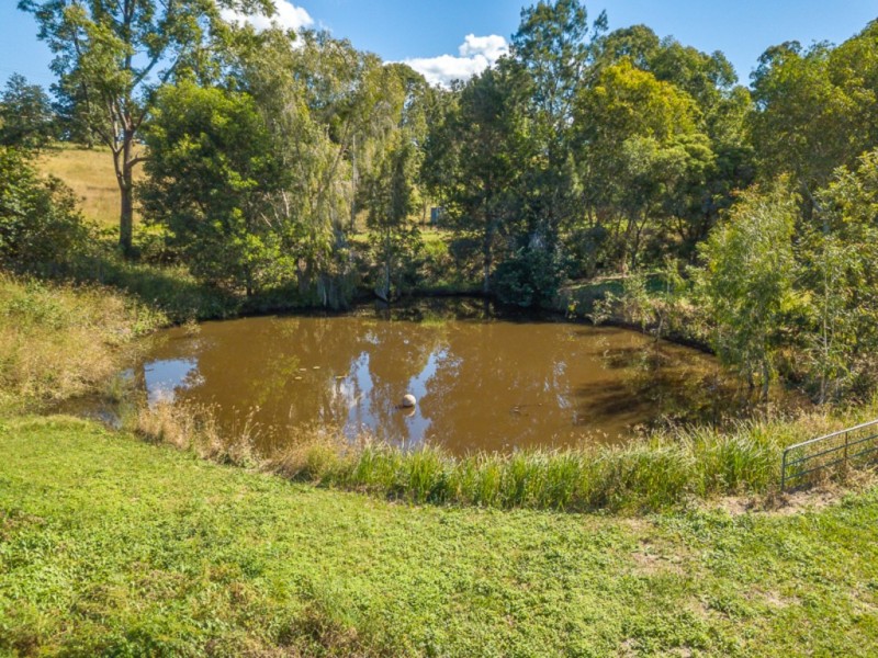 218 Lawson Road, Mcintosh Creek QLD 4570