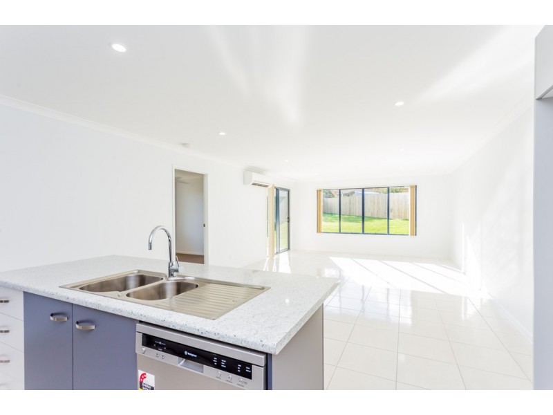 1/43 Tuna Way, Tin Can Bay QLD 4580