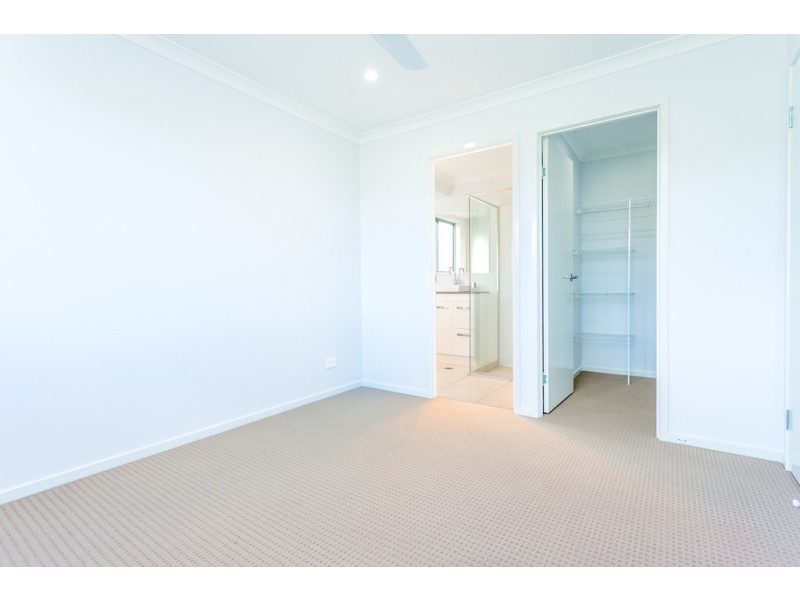 1/43 Tuna Way, Tin Can Bay QLD 4580