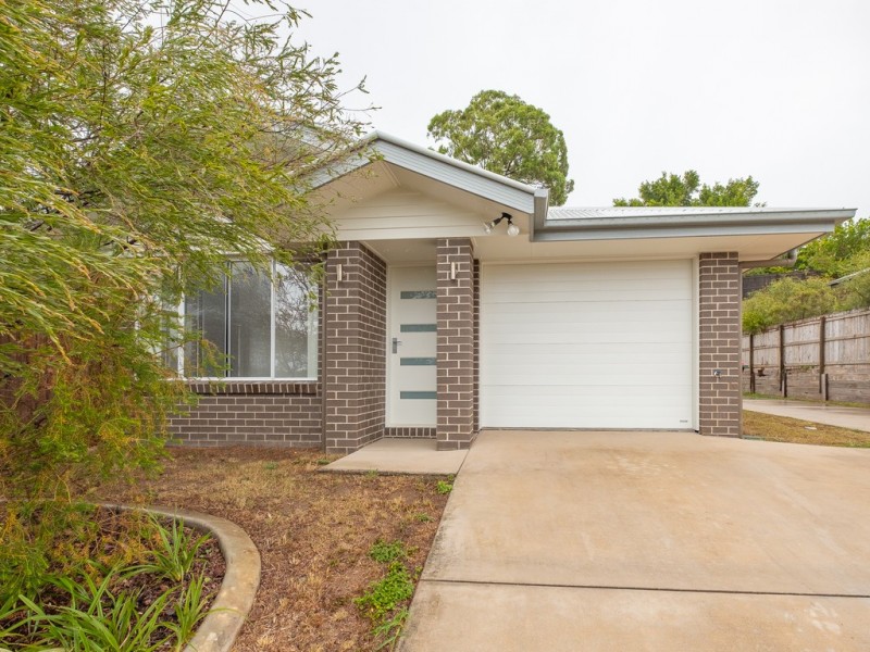1/25 Bond Drive, Southside QLD 4570