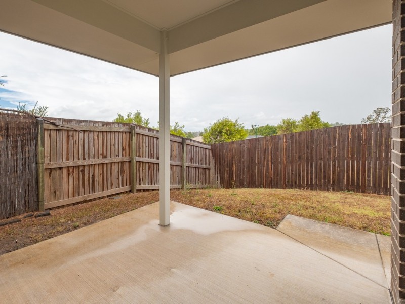 1/25 Bond Drive, Southside QLD 4570