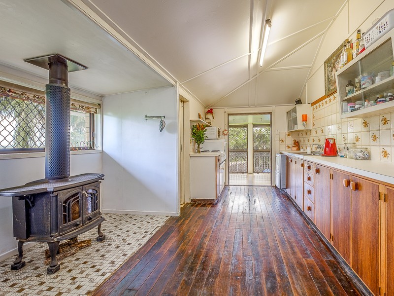 22 Lynch Road, East Deep Creek QLD 4570