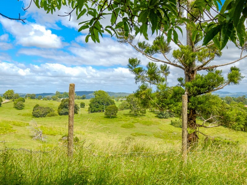 22 Lynch Road, East Deep Creek QLD 4570