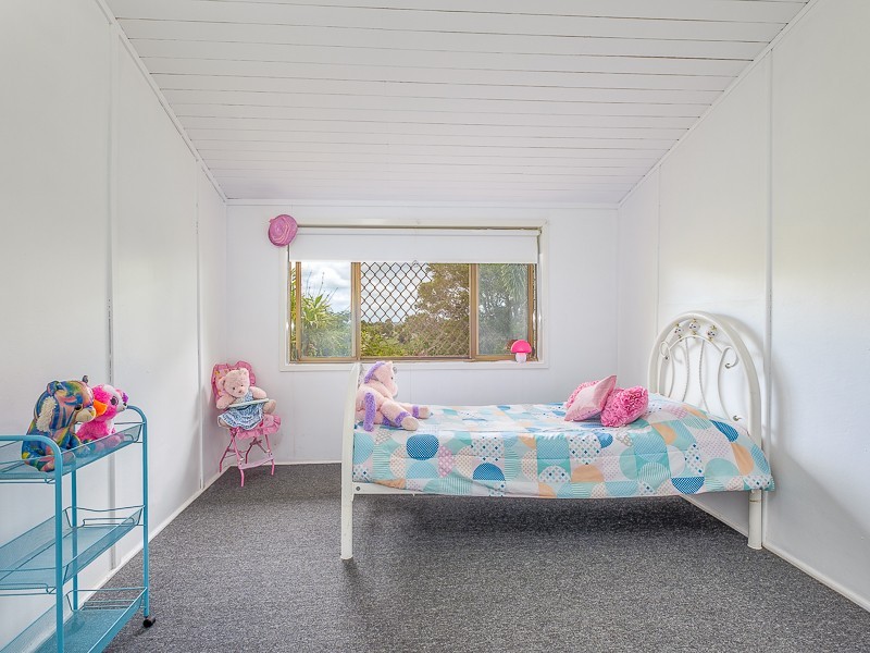22 Lynch Road, East Deep Creek QLD 4570