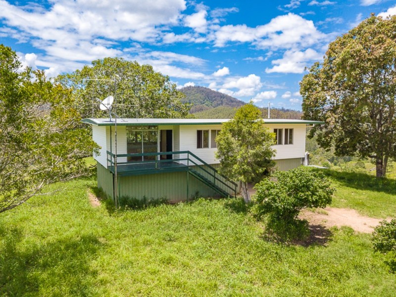 1386 Sandy Creek Rd, Downsfield QLD 4570