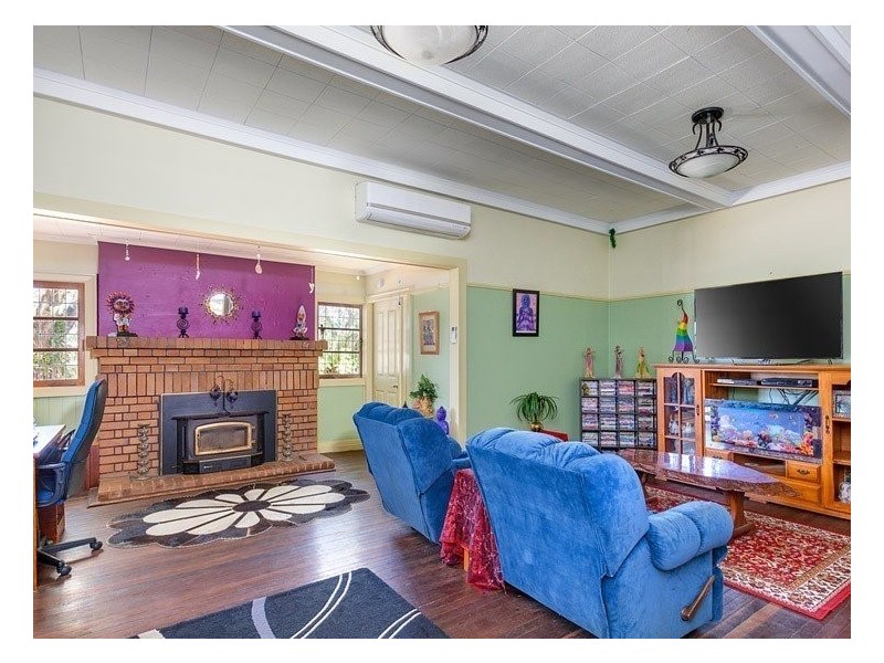 4 Popes Road, Gympie QLD 4570