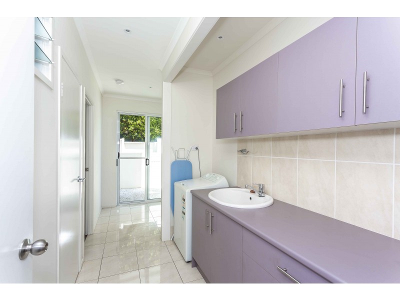 40b Manooka Drive, Rainbow Beach QLD 4581