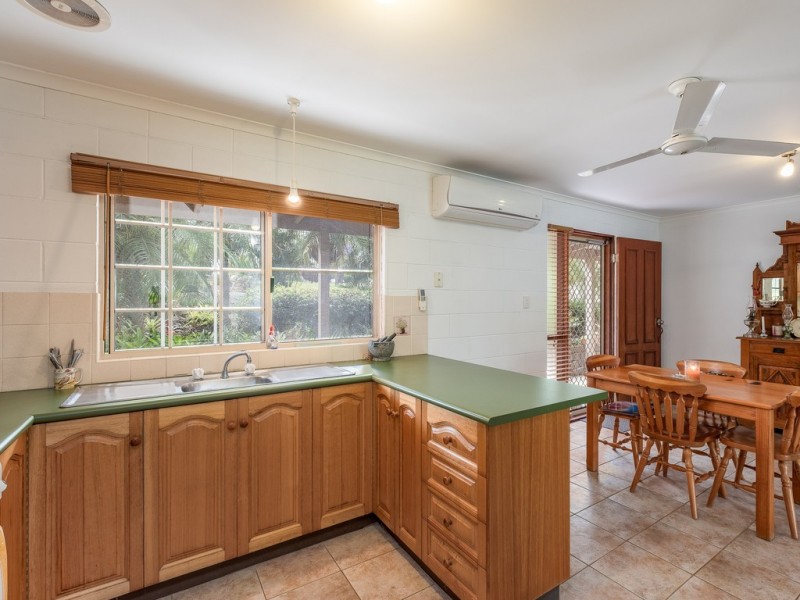 72 Delray Road, Mothar Mountain QLD 4570