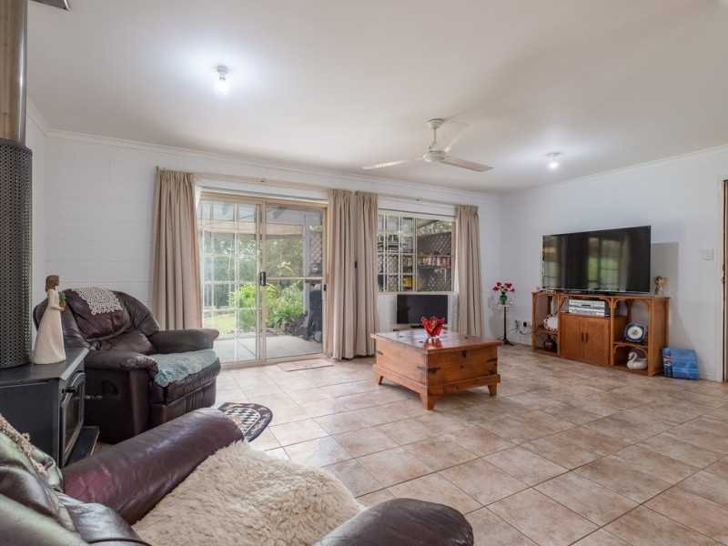 72 Delray Road, Mothar Mountain QLD 4570