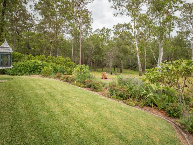 72 Delray Road, Mothar Mountain QLD 4570