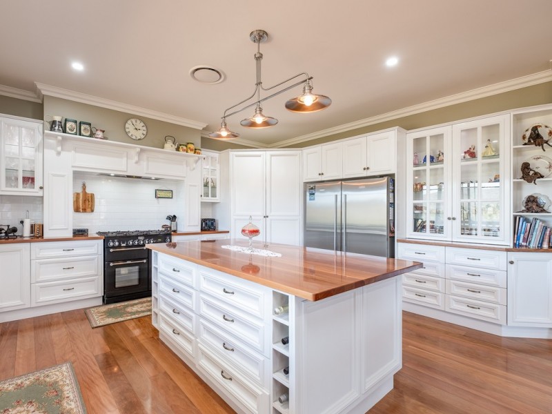 1116 Cedar Pocket Road, Cedar Pocket QLD 4570
