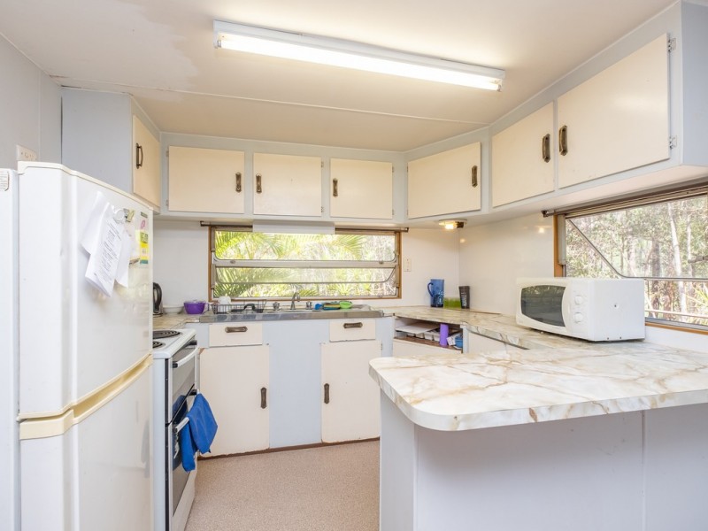 68 Eljays Road, The Palms QLD 4570