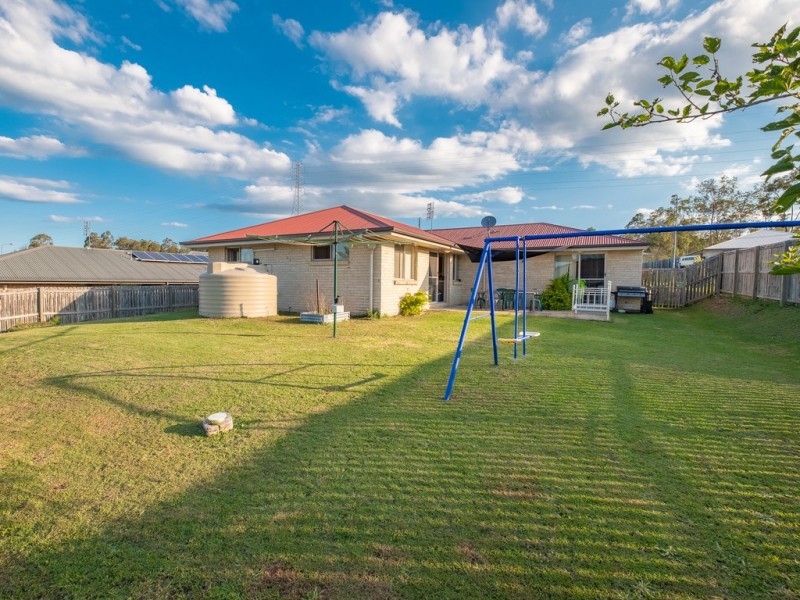 73 Furness Road, Southside QLD 4570