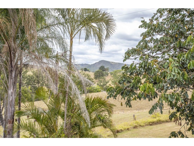 152 Cavanagh Road, Greens Creek QLD 4570