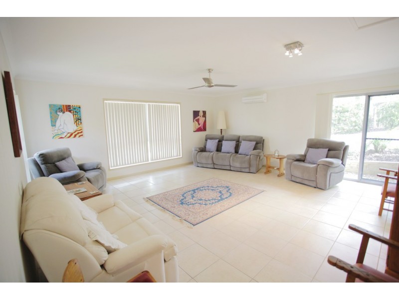 8 Bottlebrush Place, Gympie QLD 4570