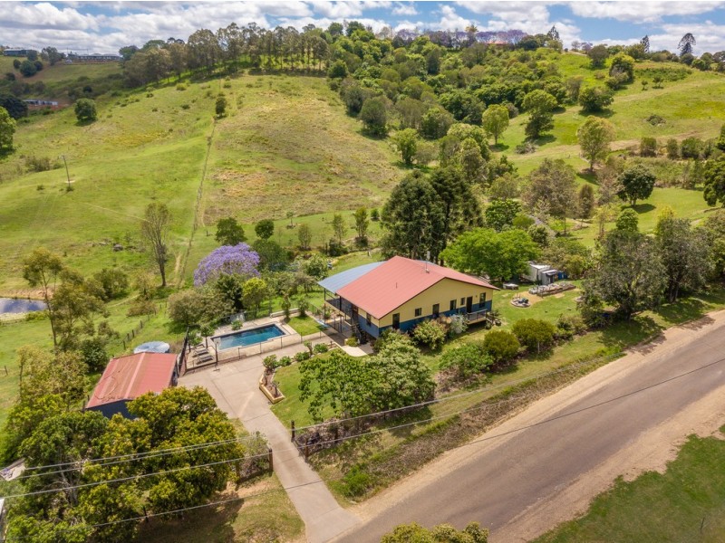134 Allen Road, Chatsworth QLD 4570