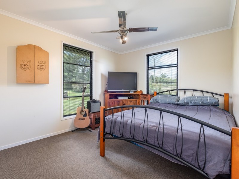 134 Allen Road, Chatsworth QLD 4570