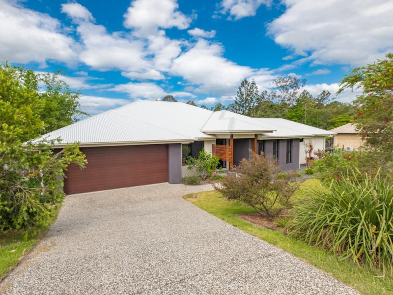 14 Haven Street, Southside QLD 4570