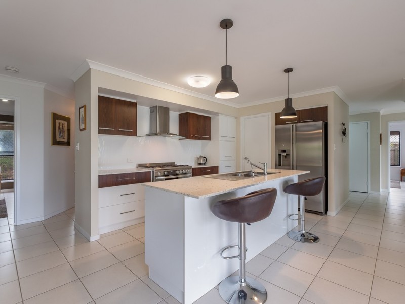 14 Haven Street, Southside QLD 4570