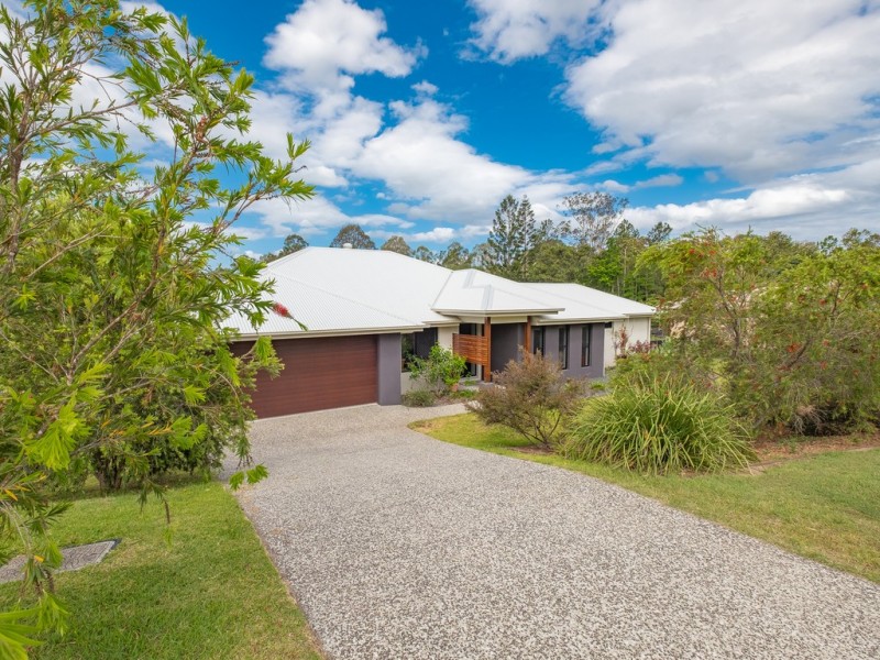 14 Haven Street, Southside QLD 4570