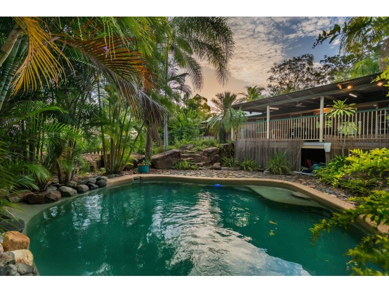180 Benian Road, The Palms QLD 4570