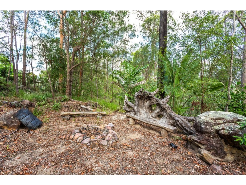 180 Benian Road, The Palms QLD 4570