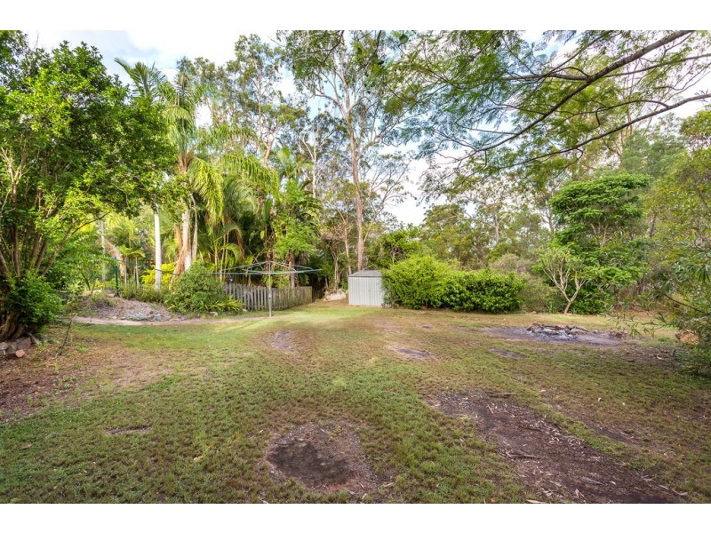 180 Benian Road, The Palms QLD 4570