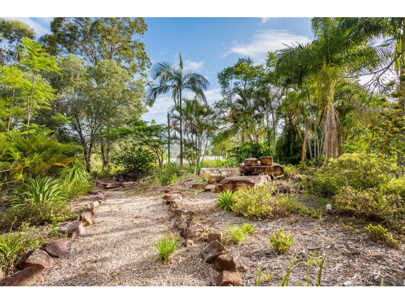180 Benian Road, The Palms QLD 4570
