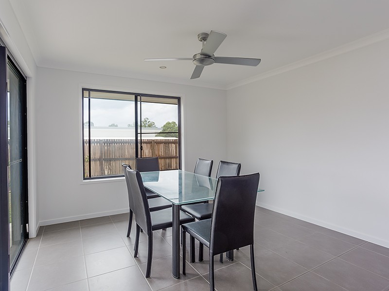 9 Serenity Drive, Southside QLD 4570