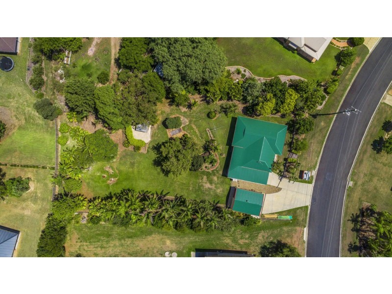 13 Kimberley Avenue, Southside QLD 4570